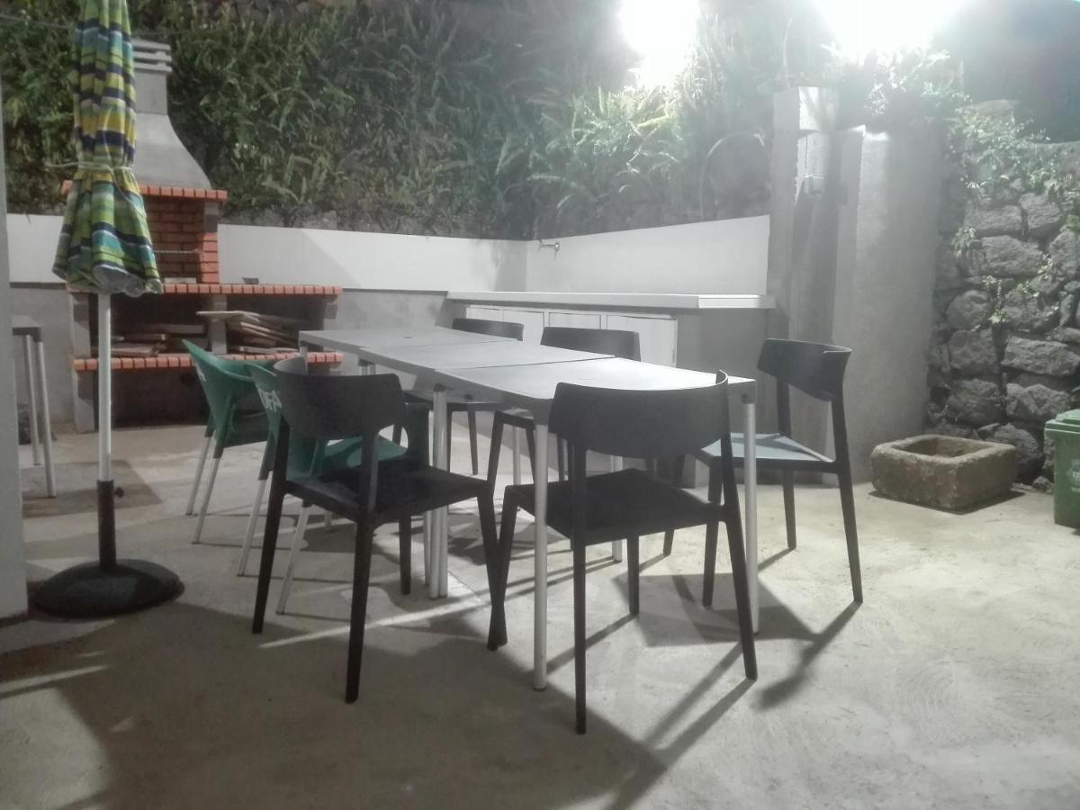 Affittacamere Casa De Avelino Al Nordeste  Esterno foto