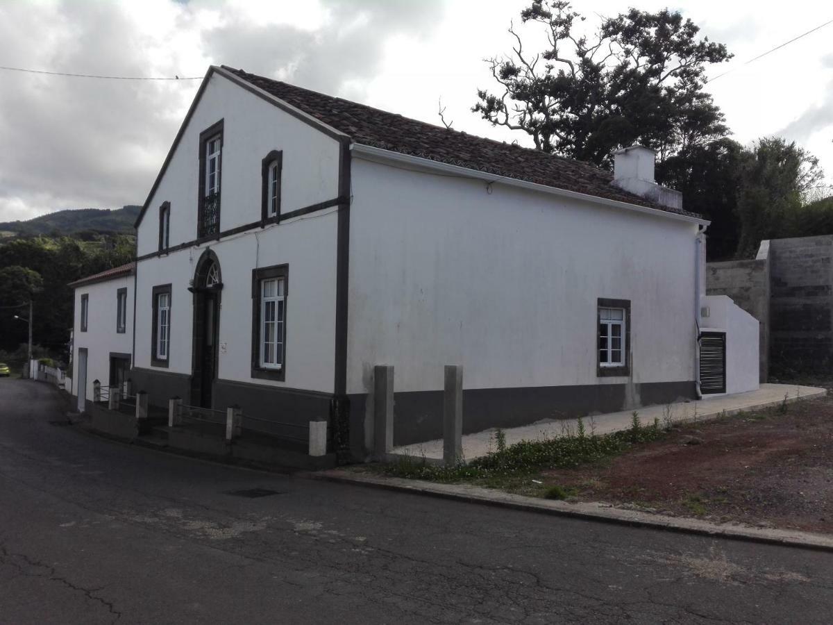 Affittacamere Casa De Avelino Al Nordeste  Esterno foto